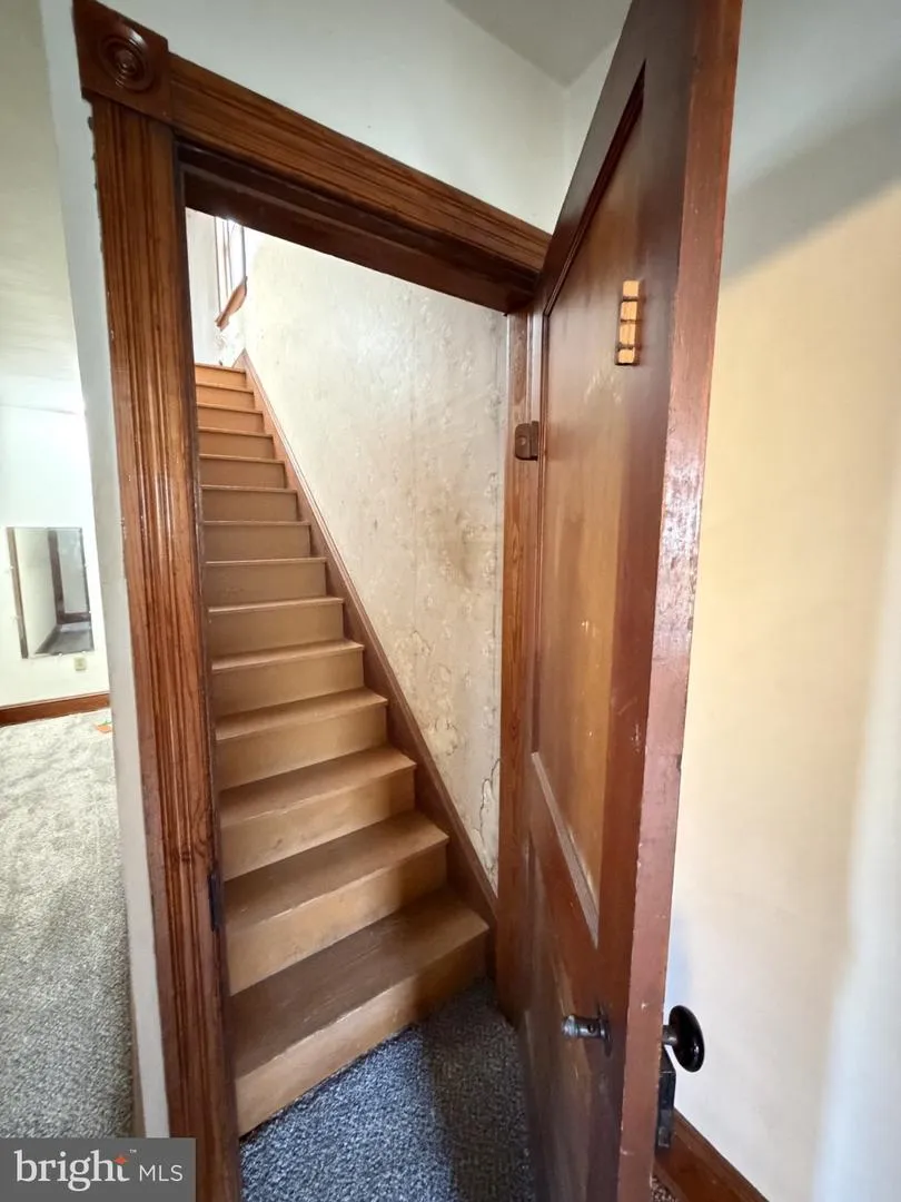 46 E MILL STREET Nesquehoning, PA 18240