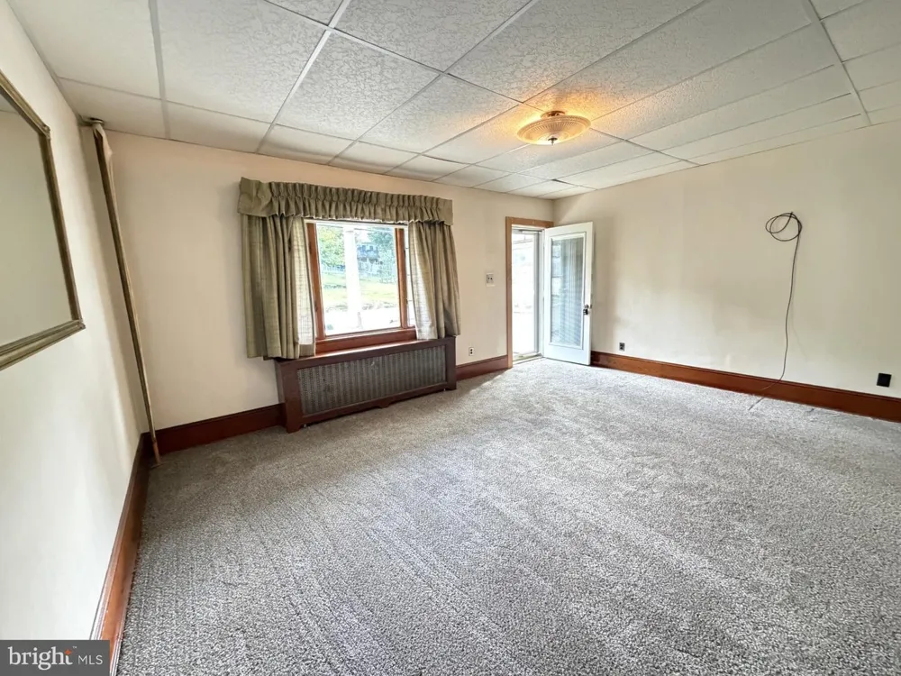 46 E MILL STREET Nesquehoning, PA 18240