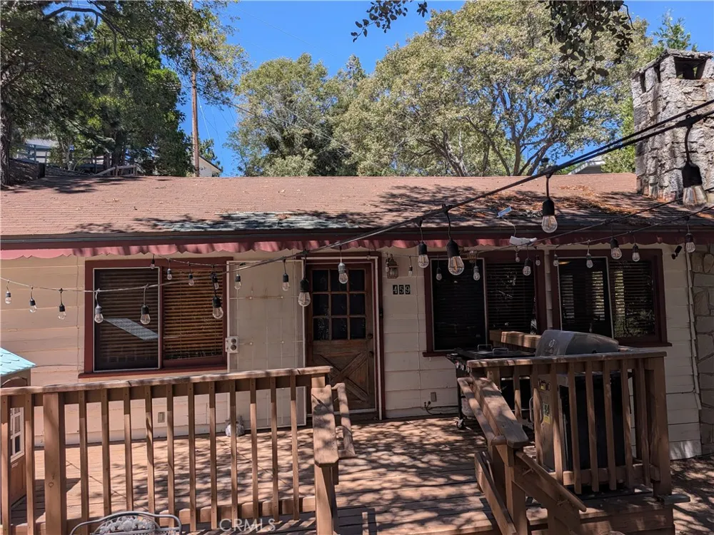459 Delle Crestline, CA 92325