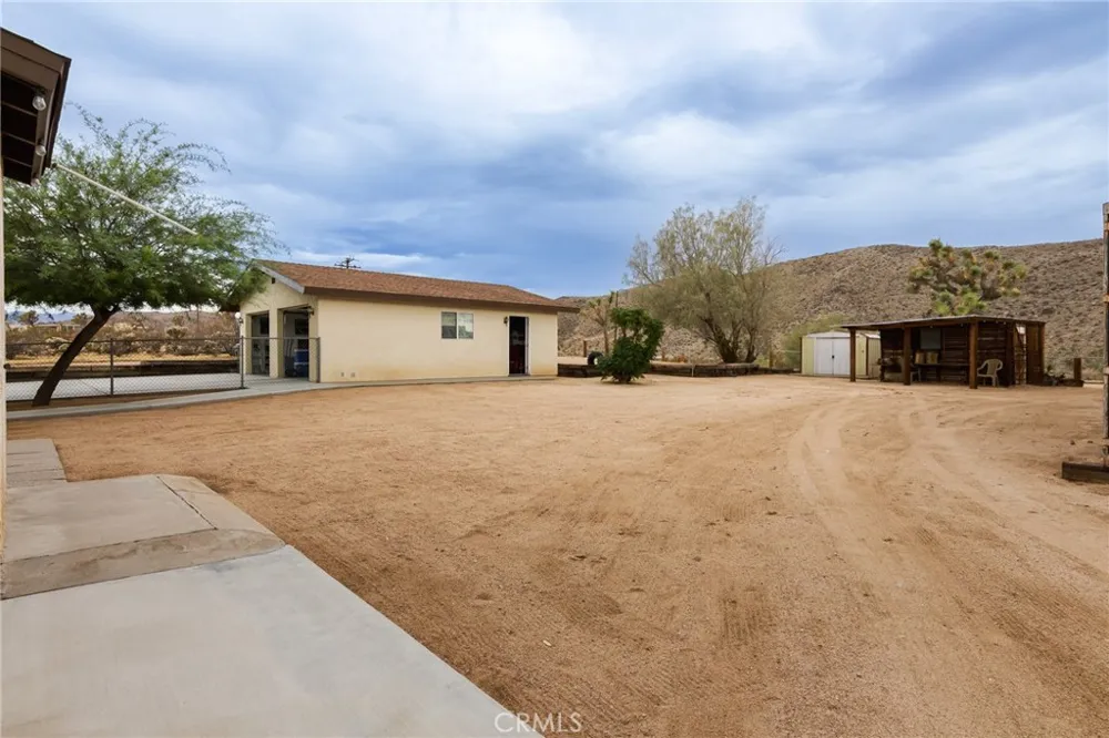 61726 Hilltop Joshua Tree, CA 92252