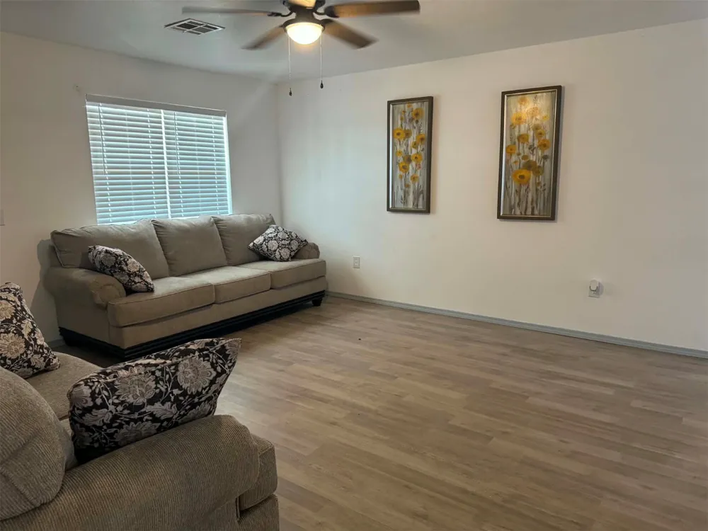 2106 Hickory Street McAlester, OK 74501