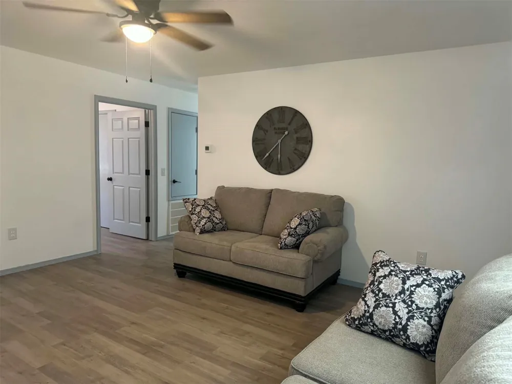 2106 Hickory Street McAlester, OK 74501