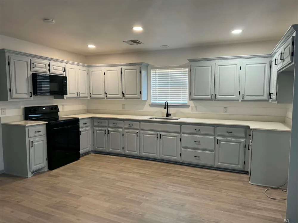 2106 Hickory Street McAlester, OK 74501