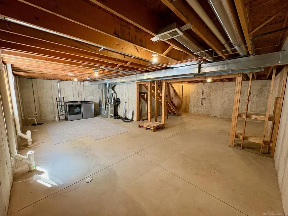 3946 electric Avenue Port Huron City, MI 48060