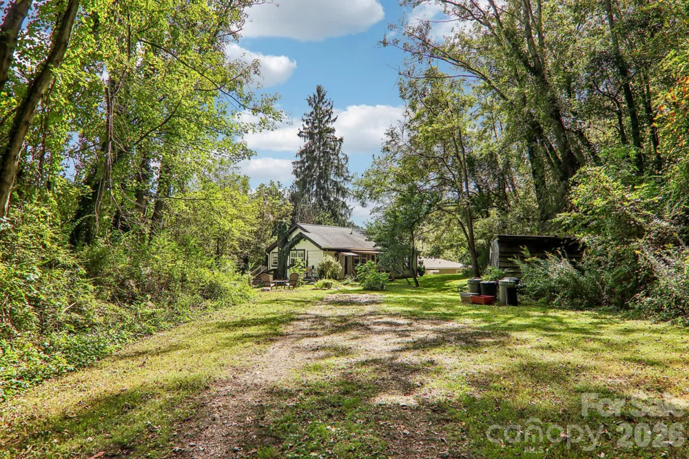 418 Sharptown Road Canton, NC 28716