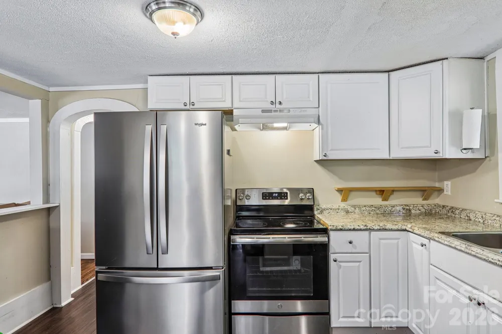 418 Sharptown Road Canton, NC 28716
