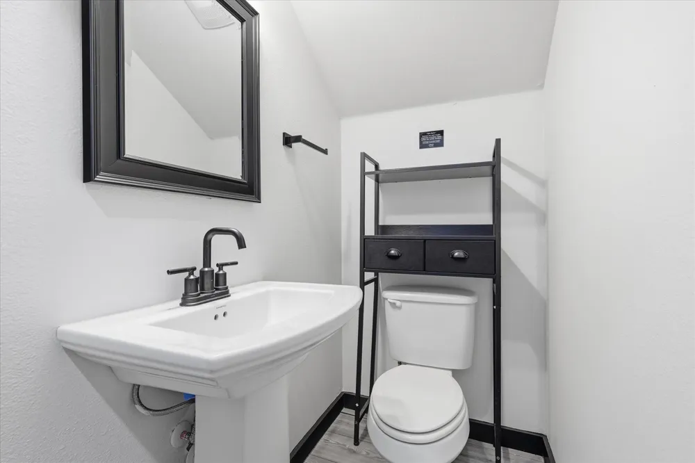 3412 Meadow Street Dallas, TX 75215