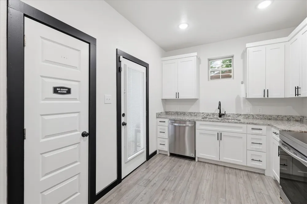 3412 Meadow Street Dallas, TX 75215