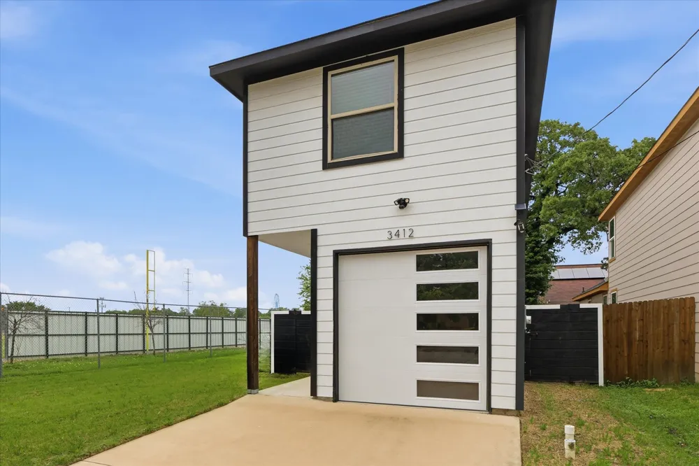 3412 Meadow Street Dallas, TX 75215