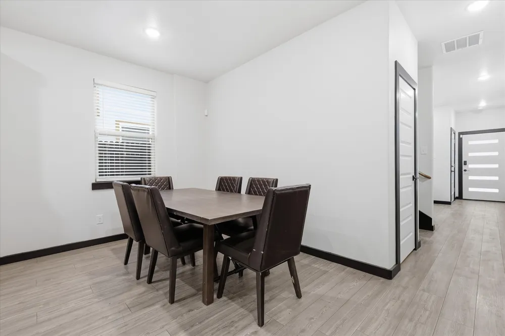 3412 Meadow Street Dallas, TX 75215