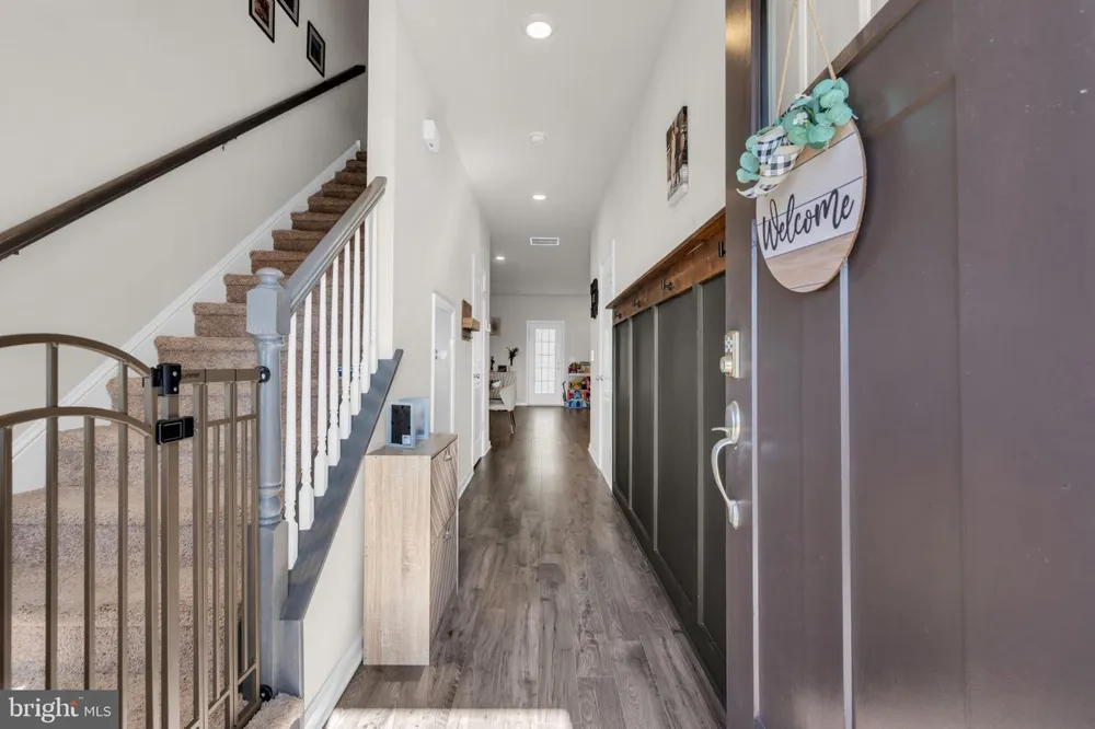 29 KATHERINE DRIVE Burlington, NJ 08016
