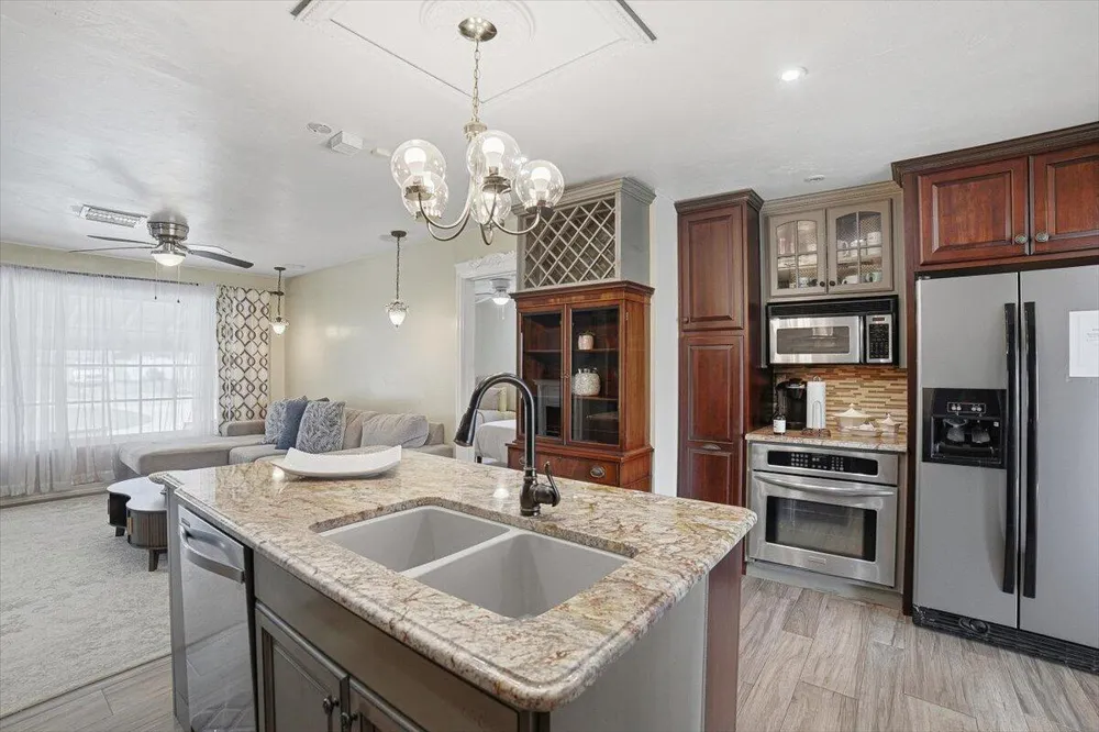 938 Arlington Drive West Palm Beach, FL 33415