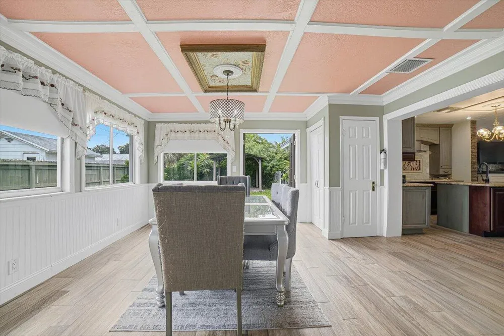 938 Arlington Drive West Palm Beach, FL 33415
