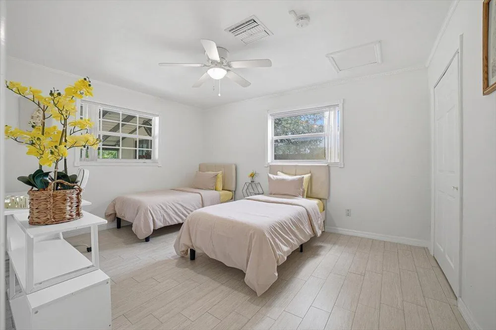 938 Arlington Drive West Palm Beach, FL 33415