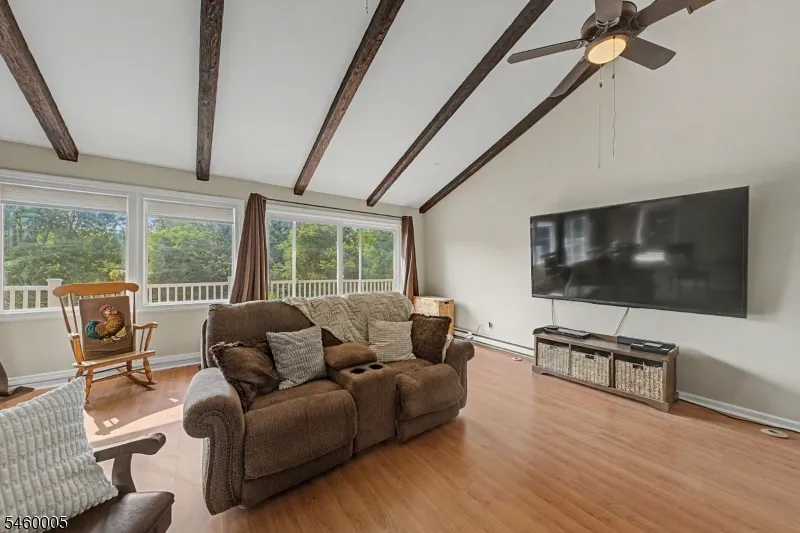 135 W Mountain Rd Sparta, NJ 07871