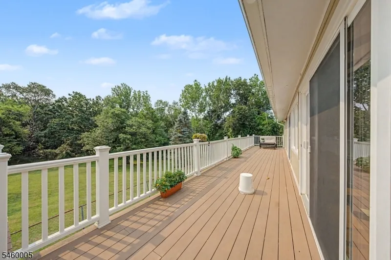 135 W Mountain Rd Sparta, NJ 07871