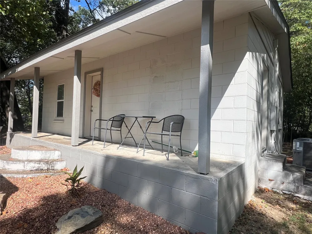 1380 Day Lane Tahlequah, OK 74464