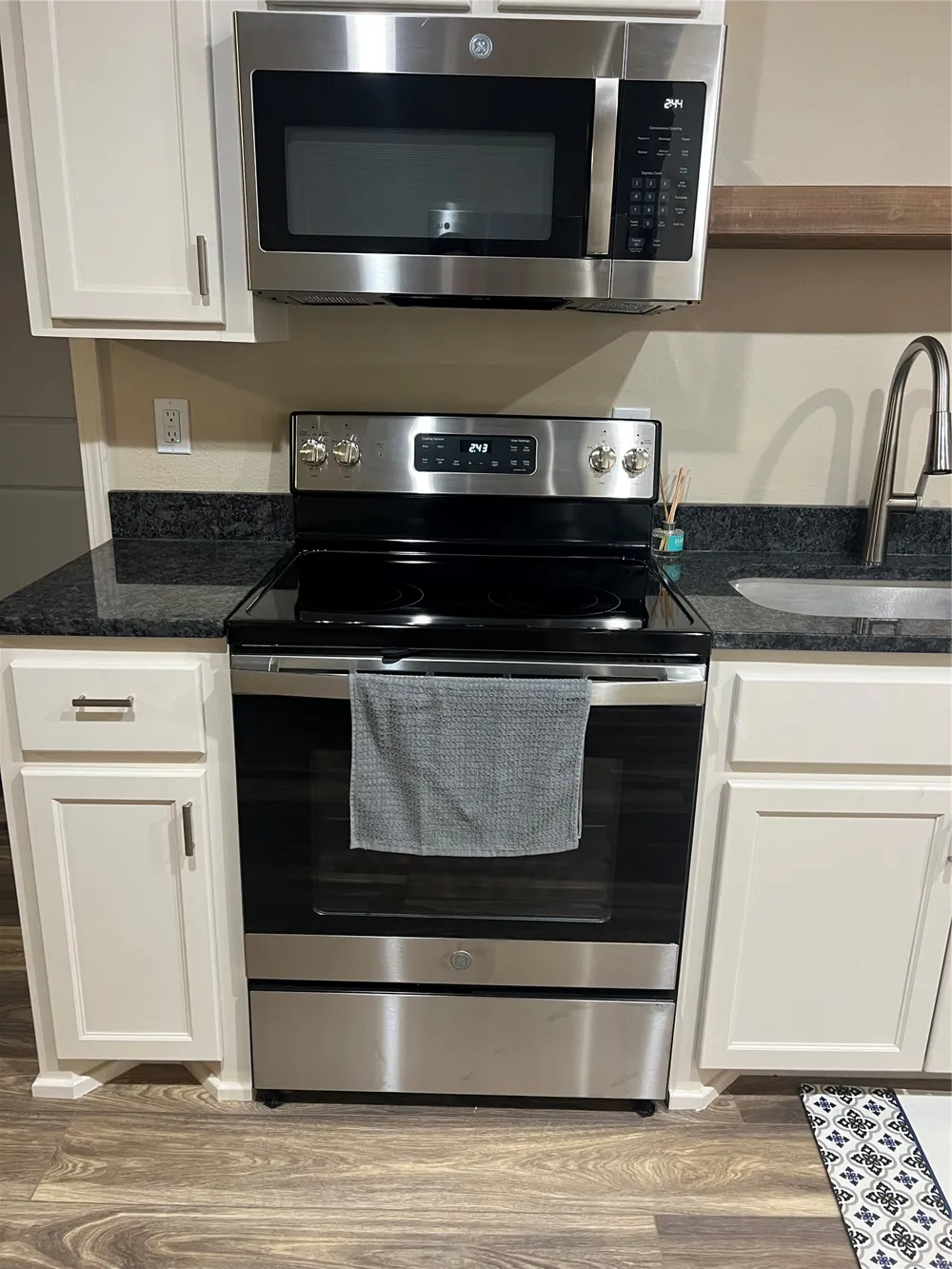 1380 Day Lane Tahlequah, OK 74464