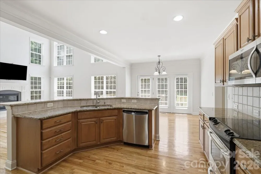 6055 Latta Springs Circle Huntersville, NC 28078