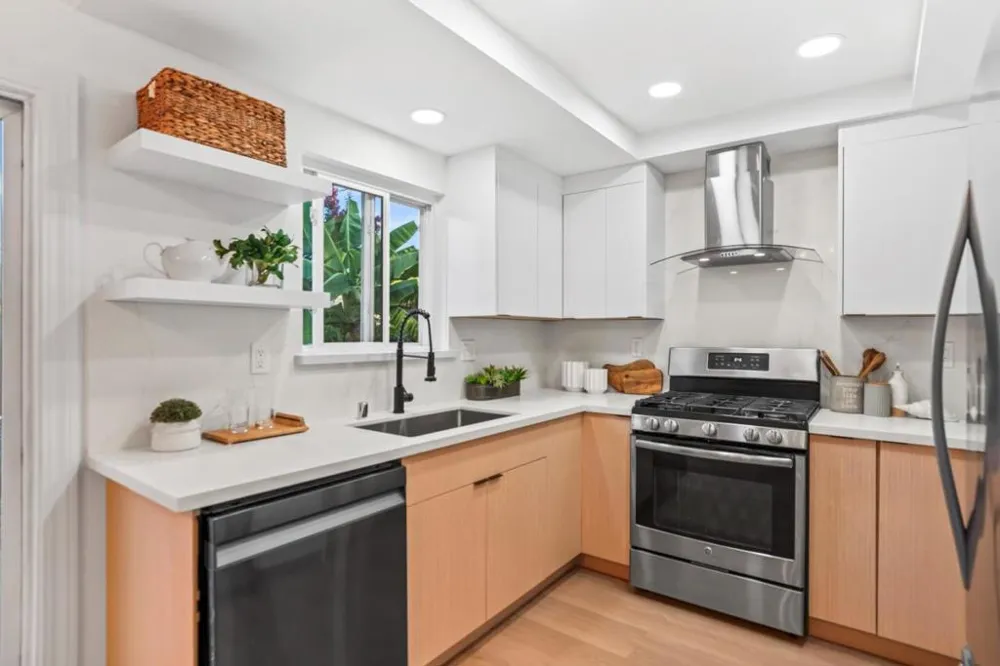 1605 Grand Teton Drive Milpitas, CA 95035
