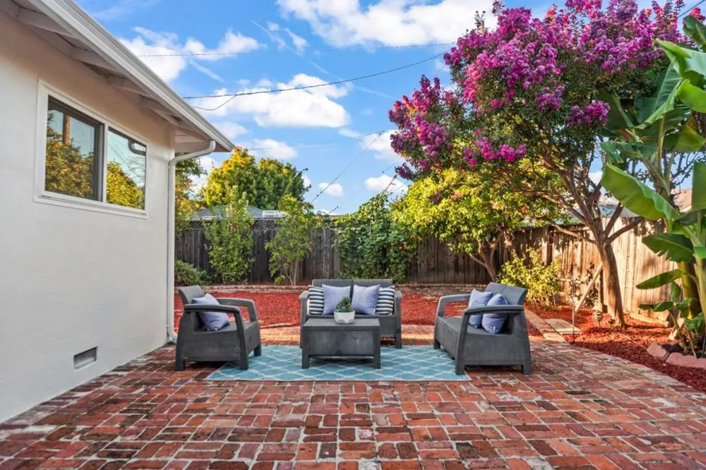 1605 Grand Teton Drive Milpitas, CA 95035