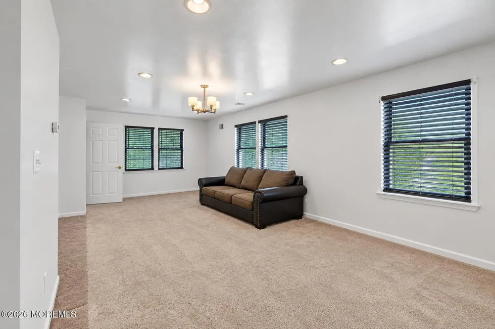 146 Main Street Manahawkin, NJ 08050