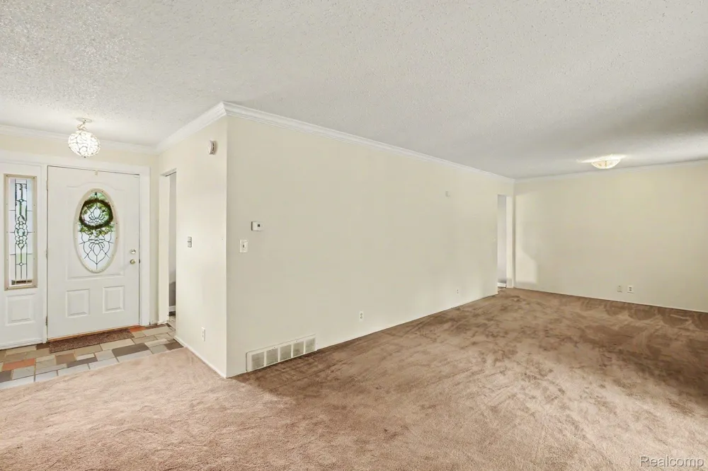 1254 Arrowhead Drive Burton City, MI 48509
