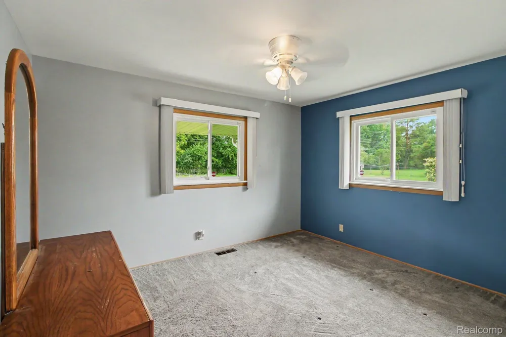 1254 Arrowhead Drive Burton City, MI 48509