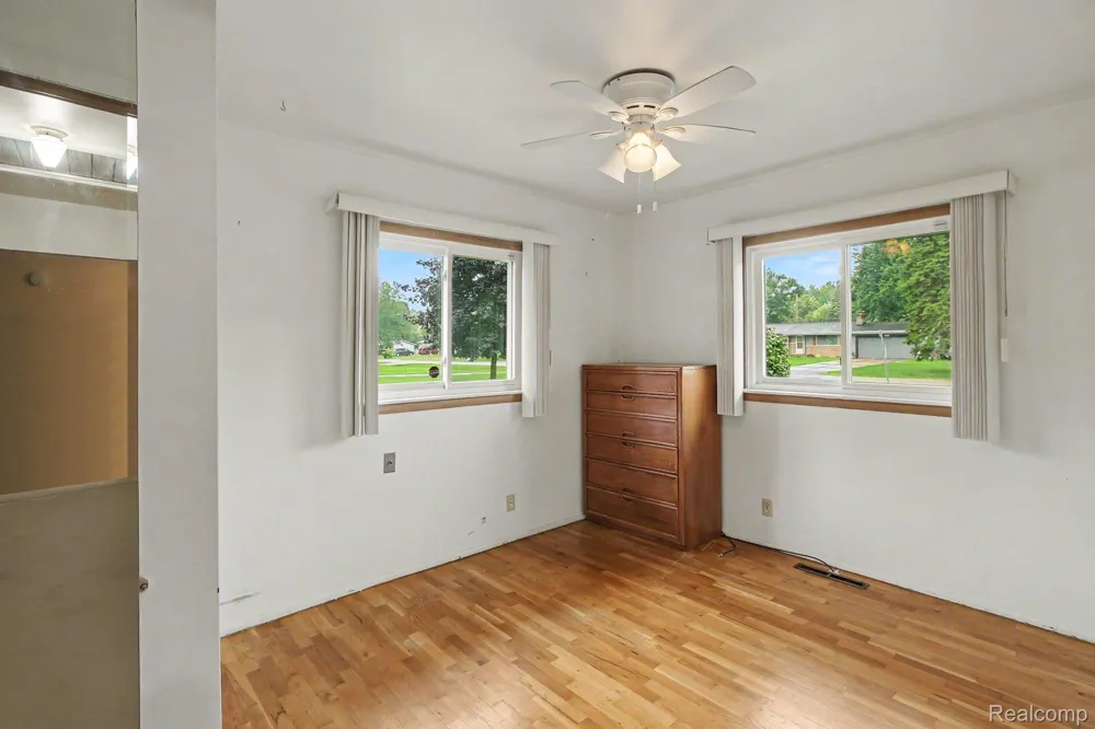1254 Arrowhead Drive Burton City, MI 48509