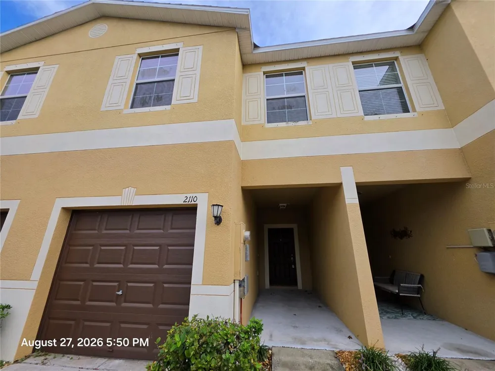 2110 GOLDEN FALCON DRIVE Ruskin, FL 33570