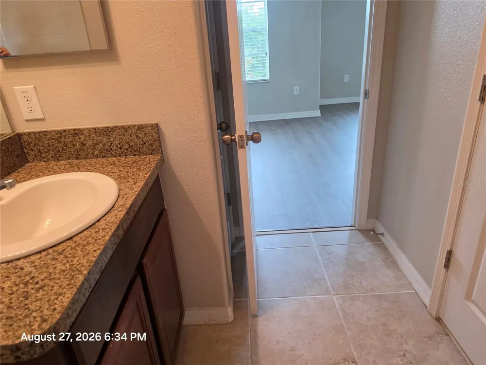 2110 GOLDEN FALCON DRIVE Ruskin, FL 33570