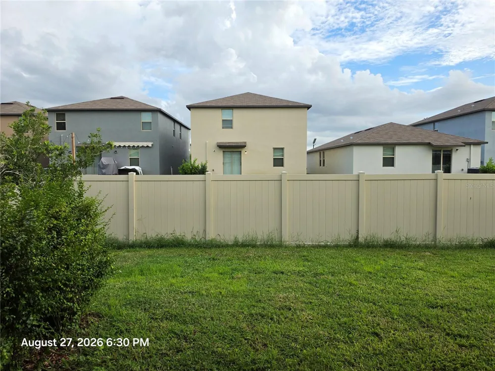 2110 GOLDEN FALCON DRIVE Ruskin, FL 33570