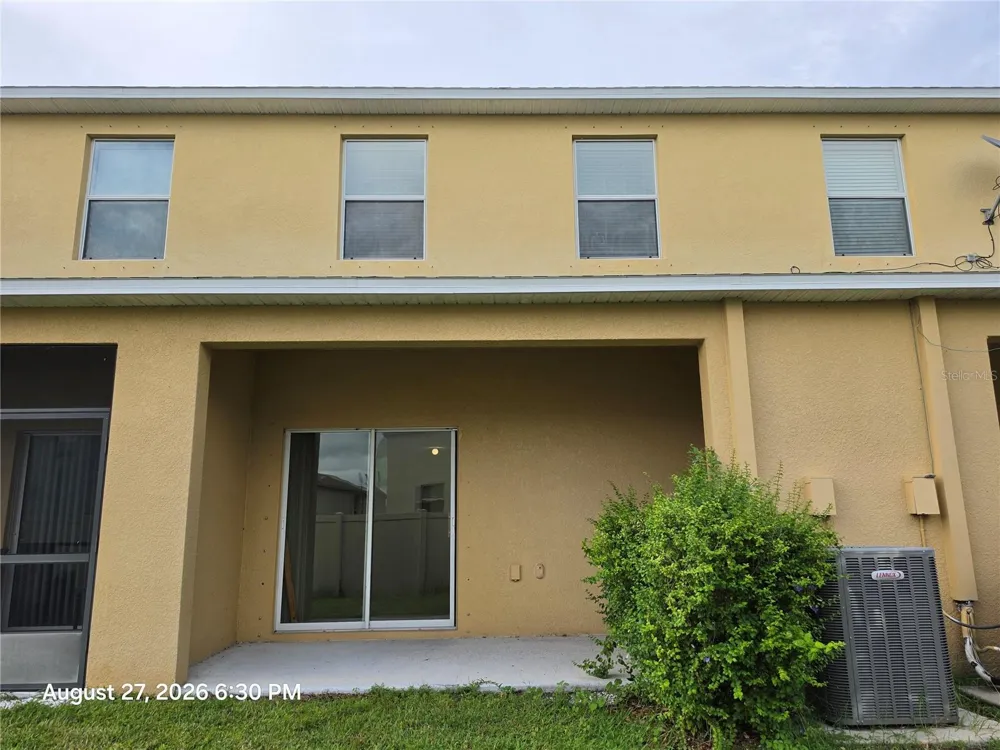 2110 GOLDEN FALCON DRIVE Ruskin, FL 33570