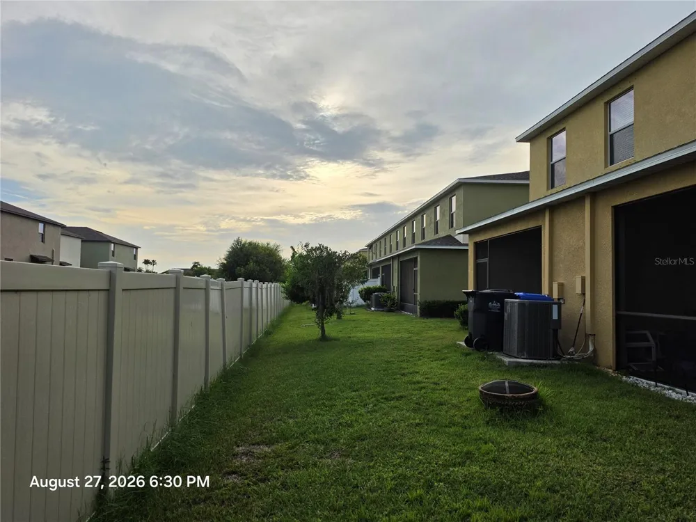 2110 GOLDEN FALCON DRIVE Ruskin, FL 33570