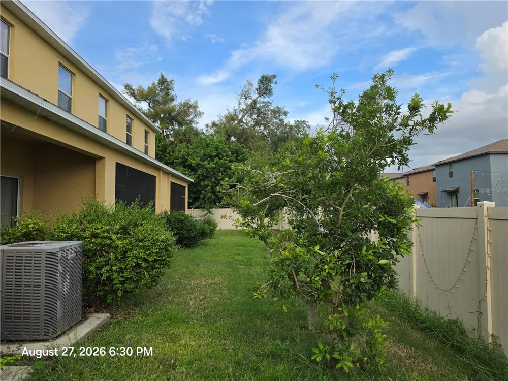 2110 GOLDEN FALCON DRIVE Ruskin, FL 33570