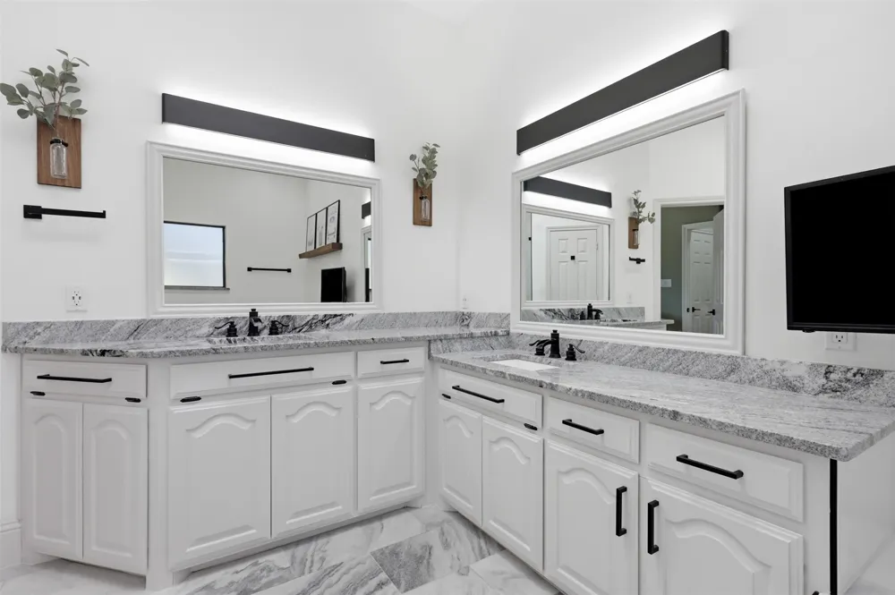 1821 Quail Run Drive Corinth, TX 76208