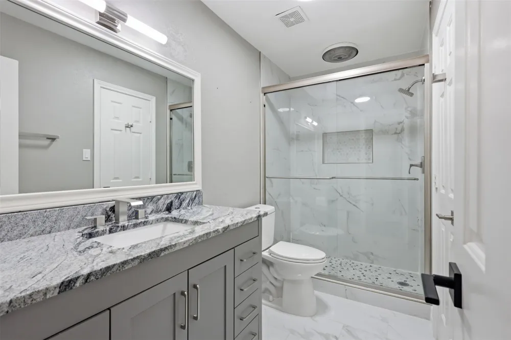 1821 Quail Run Drive Corinth, TX 76208