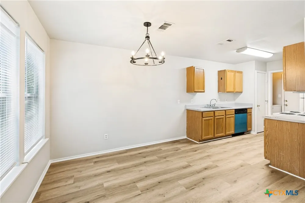 945 Sagewood Other, TX 78666