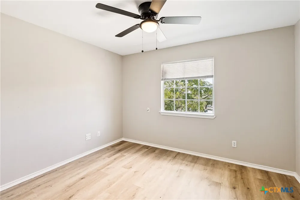 945 Sagewood Other, TX 78666