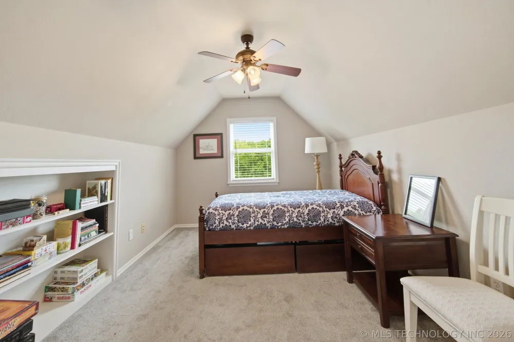 8012 W Cottonwood Avenue Claremore, OK 74019