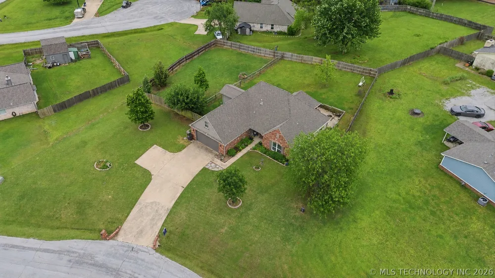 8012 W Cottonwood Avenue Claremore, OK 74019