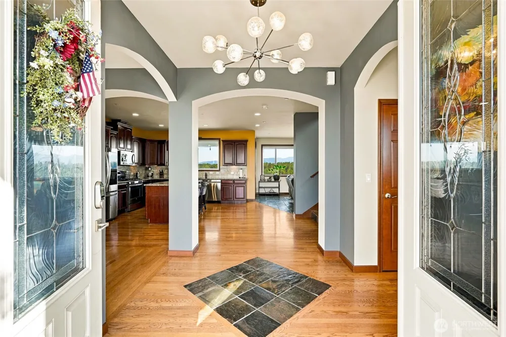 10908 177th Avenue Ct E Bonney Lake, WA 98391