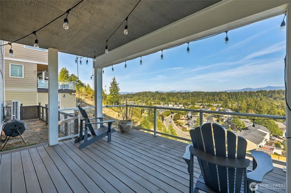 10908 177th Avenue Ct E Bonney Lake, WA 98391