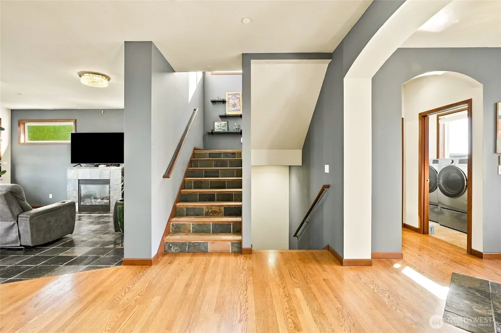 10908 177th Avenue Ct E Bonney Lake, WA 98391