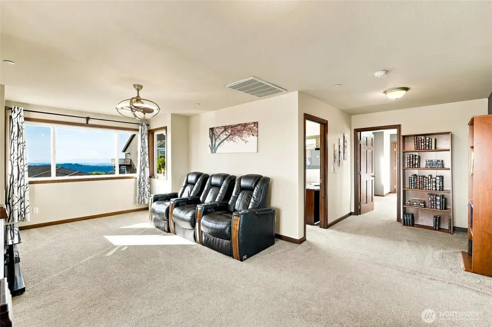 10908 177th Avenue Ct E Bonney Lake, WA 98391