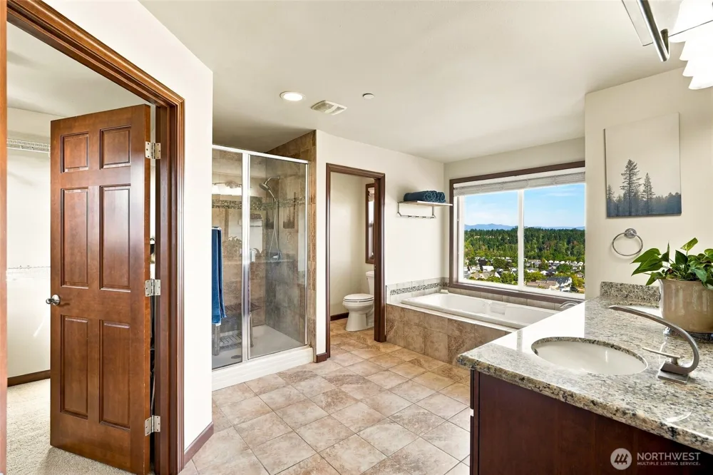 10908 177th Avenue Ct E Bonney Lake, WA 98391