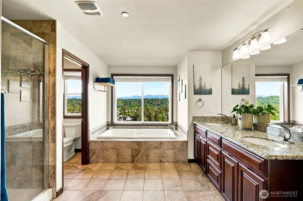 10908 177th Avenue Ct E Bonney Lake, WA 98391