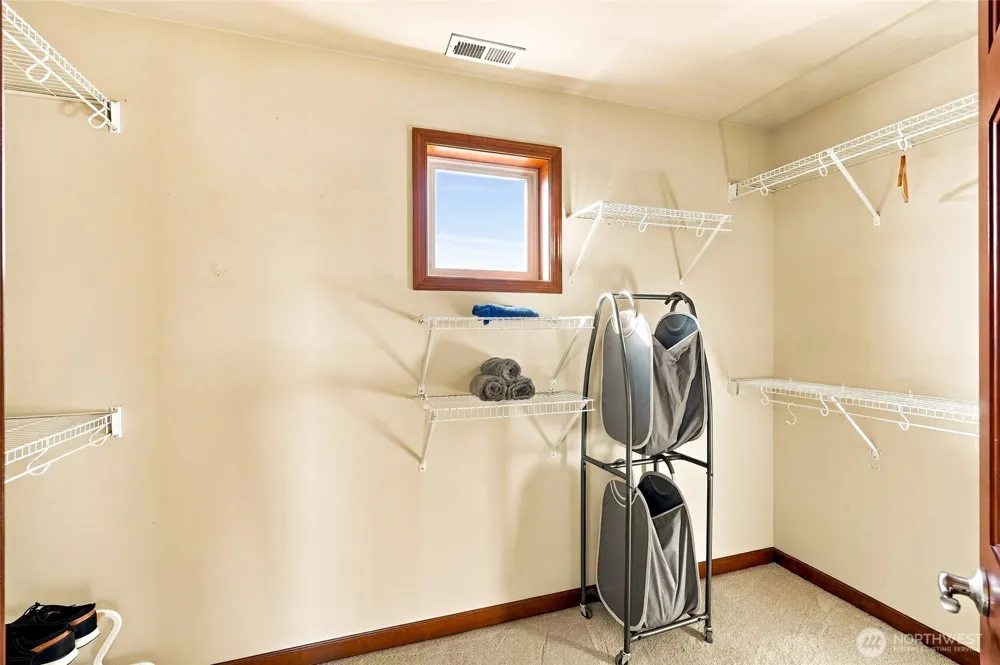 10908 177th Avenue Ct E Bonney Lake, WA 98391