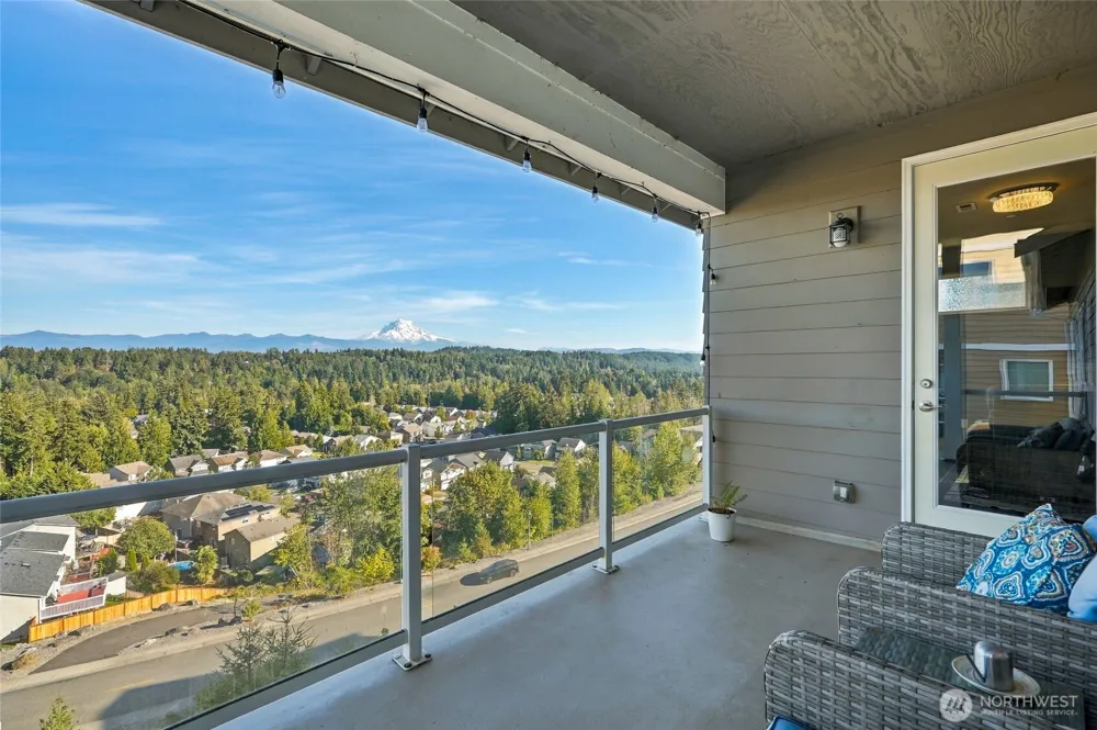 10908 177th Avenue Ct E Bonney Lake, WA 98391