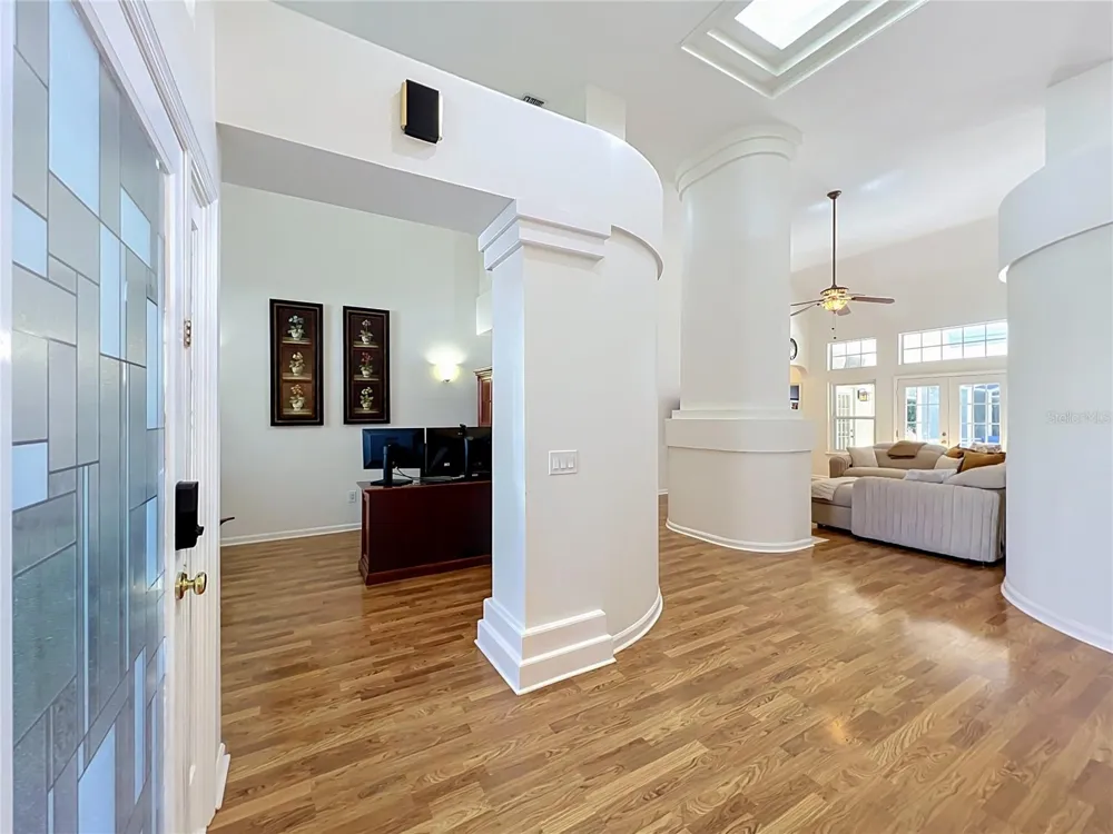 324 REMINGTON DRIVE Oviedo, FL 32765